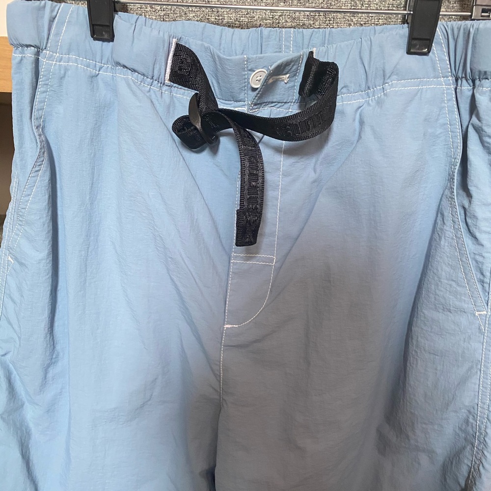 Water short with mesh lining - MENS size M